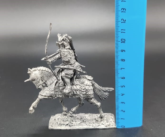 4070ТБ ВИМ, конный самурай с луком, 54 мм, Три Богатыря