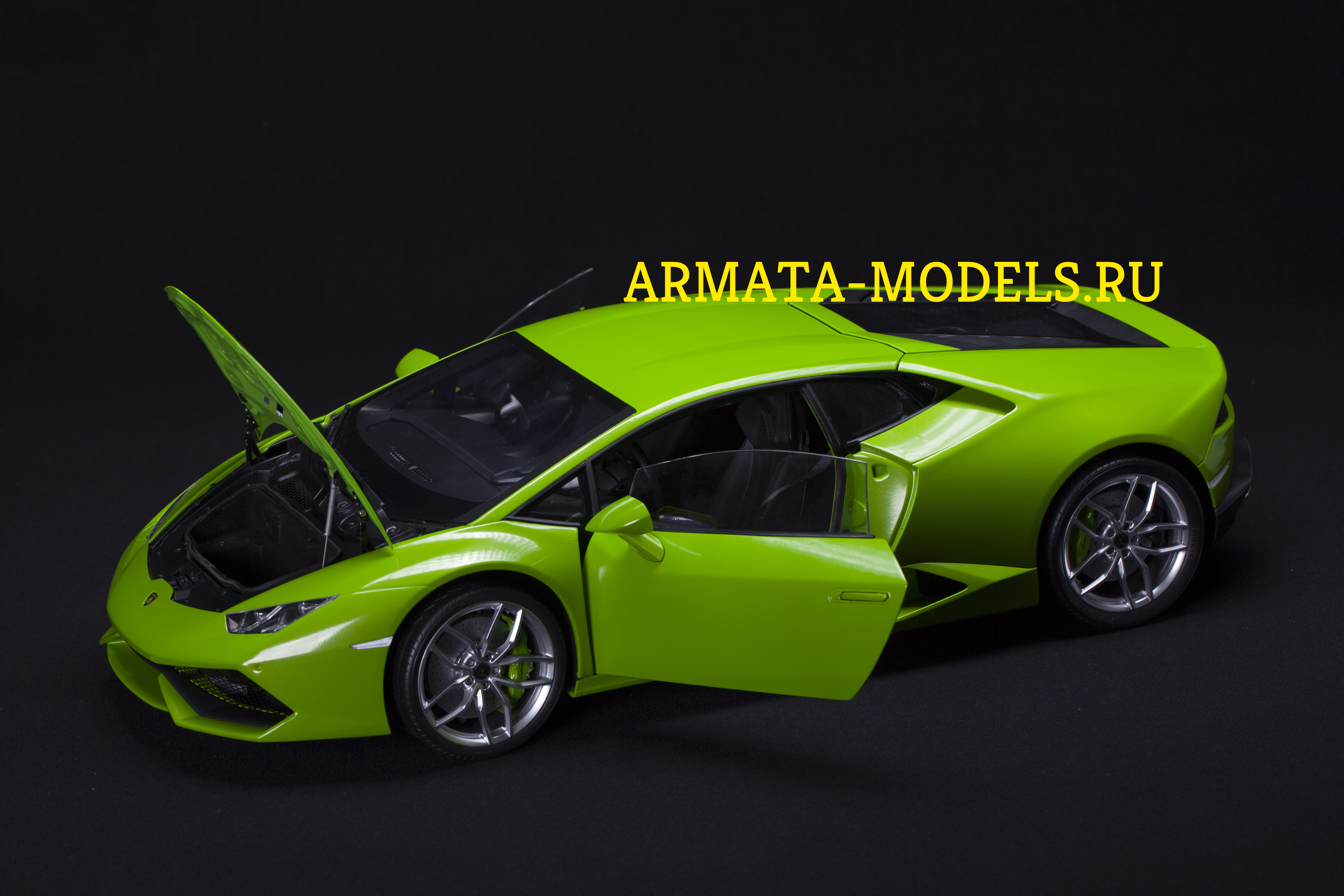 HK109 Lamborghini Huracan Verde Mantis 1:8 Pocher