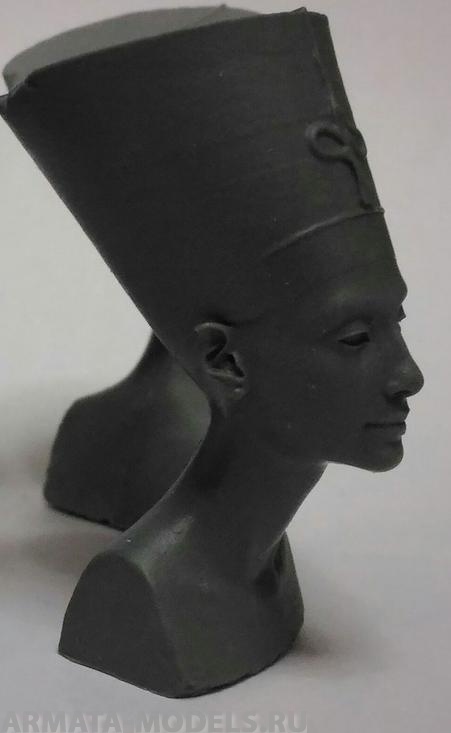 10-002YS Бюст Нефертити