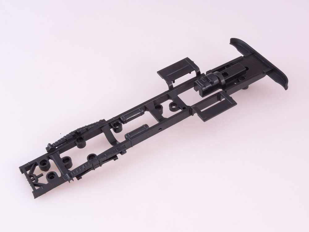 1365AVD Сборная модель МАЗ-200 бортовой AVD Models