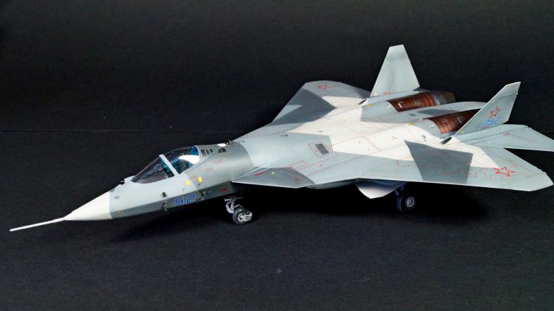 72036 Истребитель ВКС России 5-го поколения ПАК ФА Т-50 ARK model