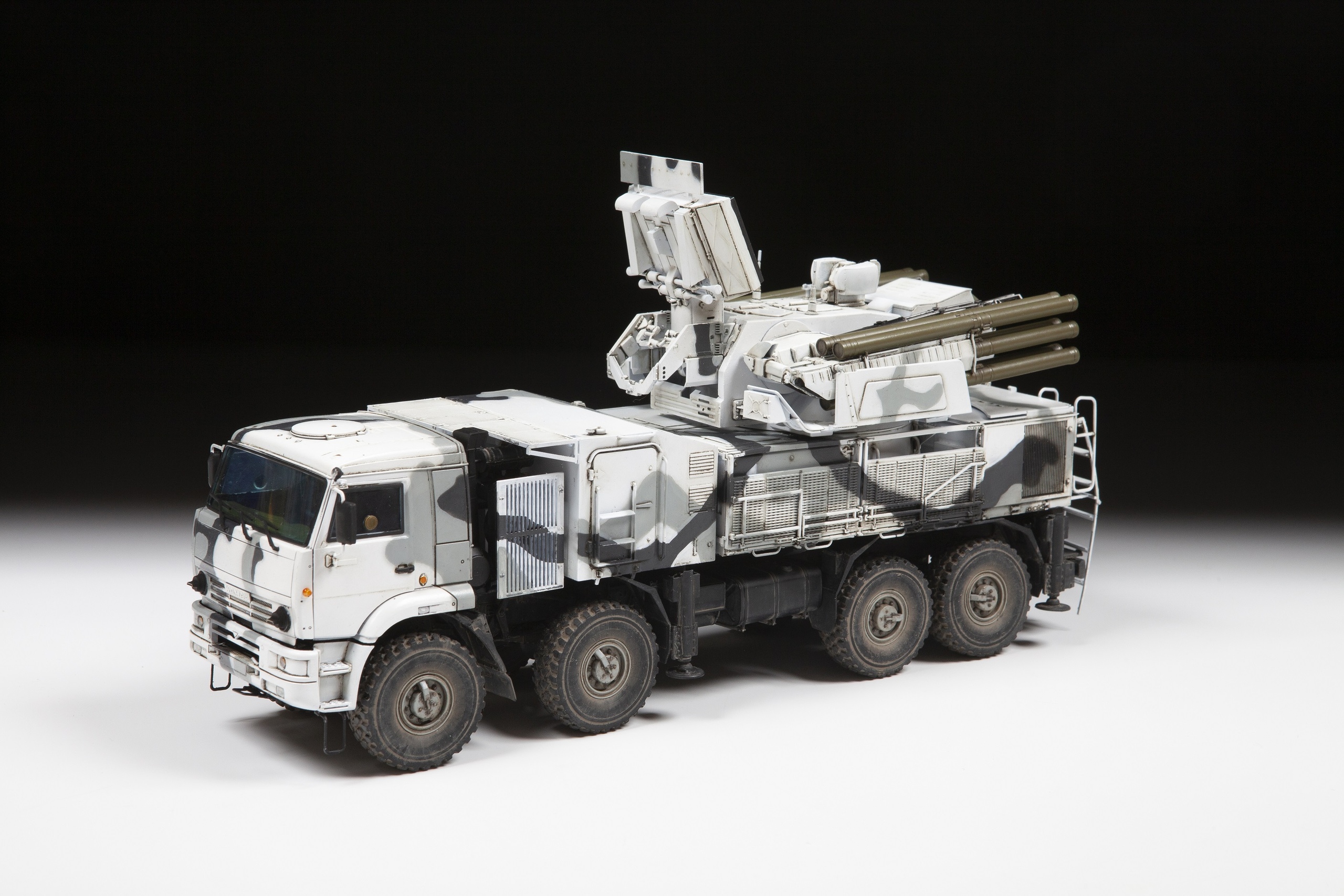 3698 Российский самоходный зенитный ракетно-пушечный комплекс Панцирь-С1 Звезда