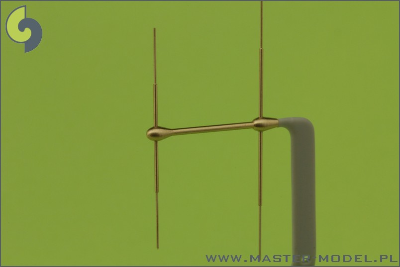 AM-32-040 Немецкая РЛС FuG 218 «НЕПТУН» (используется на ночных истребителях Me 262, Ar 234 и др.)