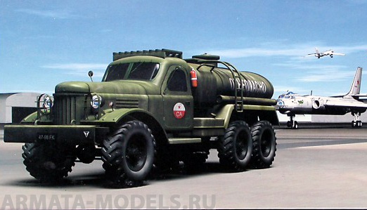 01102 Автомобиль  ЗИЛ-157 бензовоз Trumpeter