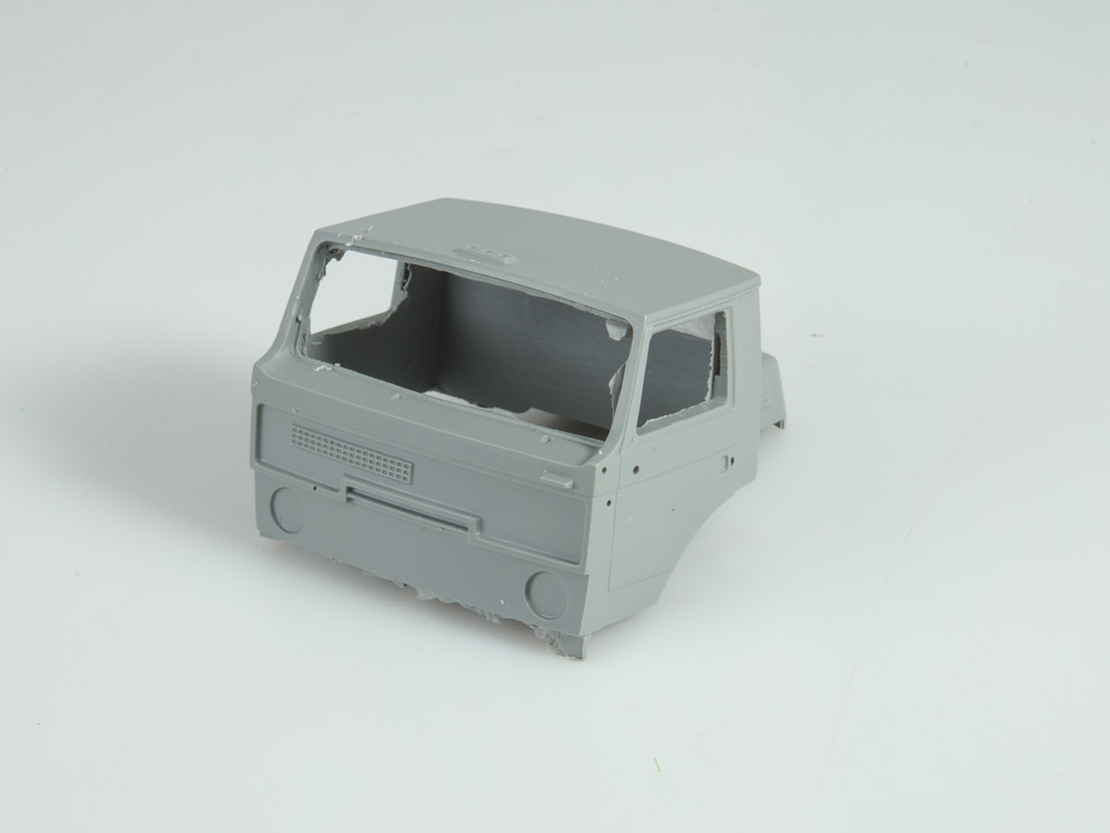 1467AVD Сборная модель ЗИЛ-132РС AVD Models