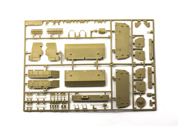 35101T Нем. 4-х ствольная зенитка Flakpanzer IV Mobelwagen с 4 фигурами Tamiya