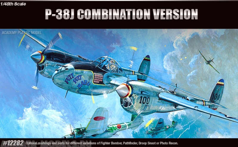 12282 Самолет  P-38E/J/L  Academy