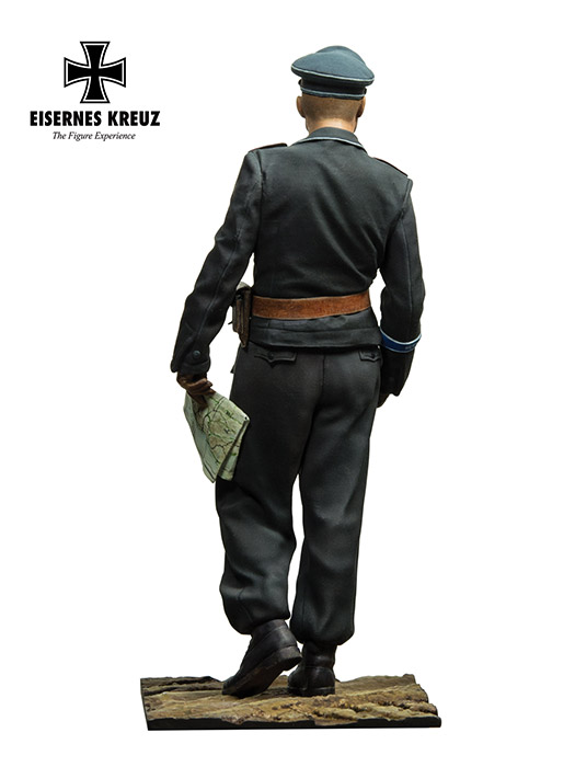 EK35-F003 H.G. Panzer Leutnant, 1943 Andrea